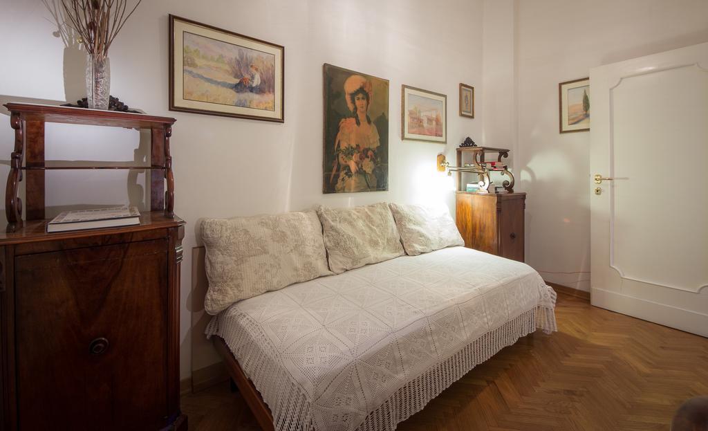 Apartamento Ponte Vecchio Terrace Florencia Habitación foto